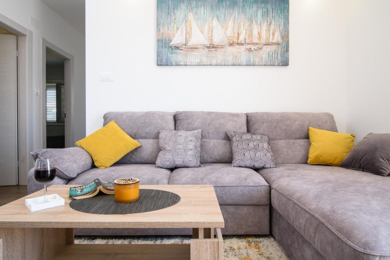 Apartment Silver Star Kaštela Eksteriør bilde