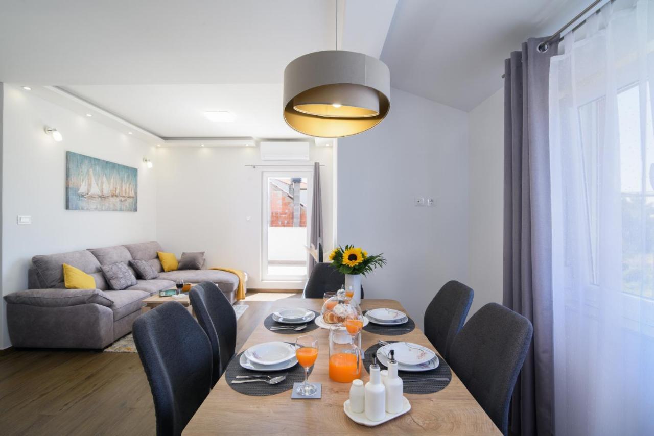 Apartment Silver Star Kaštela Eksteriør bilde