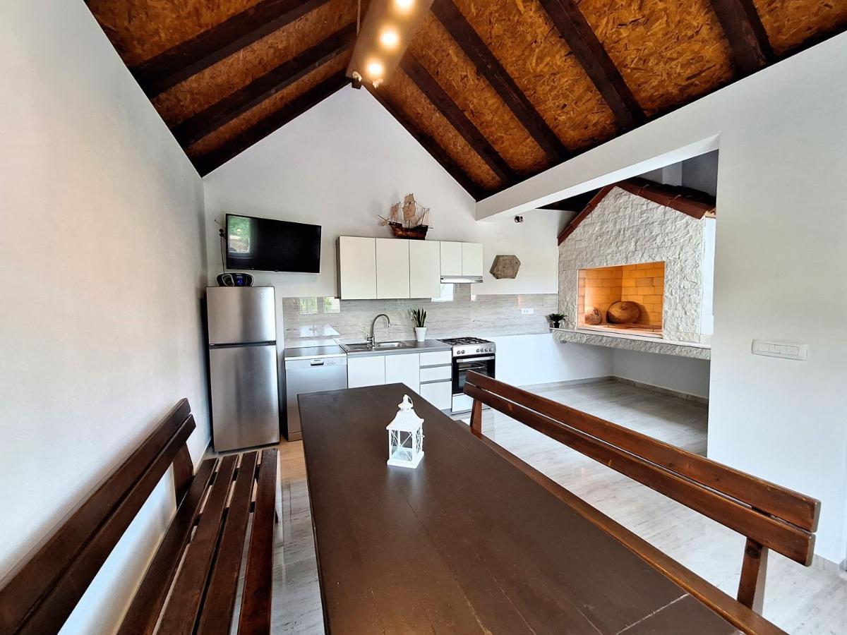 Apartment Silver Star Kaštela Eksteriør bilde